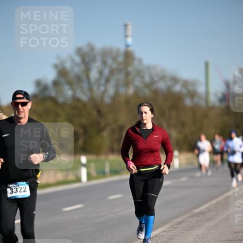06.04.2025 - 44. Internationalen Wilhelmsburger Insellauf Dr. Thomas Lammeyer http://msf.ph/oto/7562993 06.04.2025 09:37:47 Laufen 3322 meine-sportfotos.de