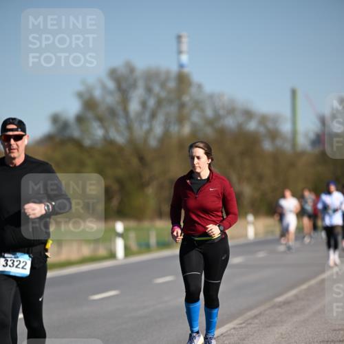 06.04.2025 - 44. Internationalen Wilhelmsburger Insellauf Dr. Thomas Lammeyer http://msf.ph/oto/7562996 06.04.2025 09:37:47 Laufen 3322 meine-sportfotos.de