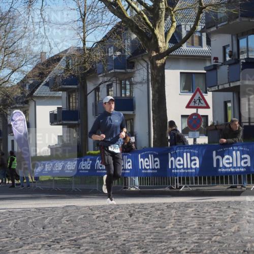 06.04.2025 - 44. Internationalen Wilhelmsburger Insellauf Luisa Fischer http://msf.ph/oto/7563013 06.04.2025 10:32:36 Ziel 3, 3760 meine-sportfotos.de