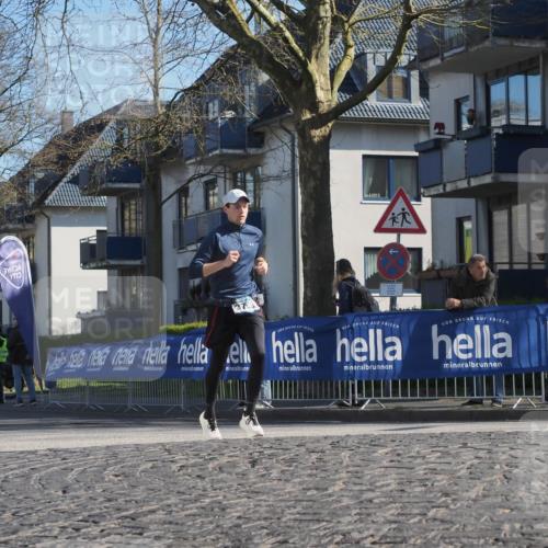 06.04.2025 - 44. Internationalen Wilhelmsburger Insellauf Luisa Fischer http://msf.ph/oto/7563016 06.04.2025 10:32:36 Ziel 3769 meine-sportfotos.de