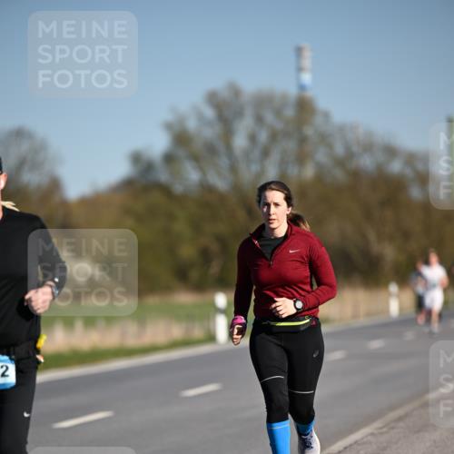 06.04.2025 - 44. Internationalen Wilhelmsburger Insellauf Dr. Thomas Lammeyer http://msf.ph/oto/7563023 06.04.2025 09:37:48 Laufen 2 meine-sportfotos.de