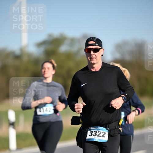 06.04.2025 - 44. Internationalen Wilhelmsburger Insellauf Dr. Thomas Lammeyer http://msf.ph/oto/7563038 06.04.2025 09:37:50 Laufen 4142, 3322 meine-sportfotos.de