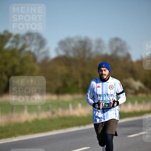 06.04.2025 - 44. Internationalen Wilhelmsburger Insellauf Dr. Thomas Lammeyer http://msf.ph/oto/7563075 06.04.2025 09:38:02 Laufen 101 meine-sportfotos.de