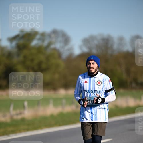 06.04.2025 - 44. Internationalen Wilhelmsburger Insellauf Dr. Thomas Lammeyer http://msf.ph/oto/7563092 06.04.2025 09:38:03 Laufen 4105 meine-sportfotos.de