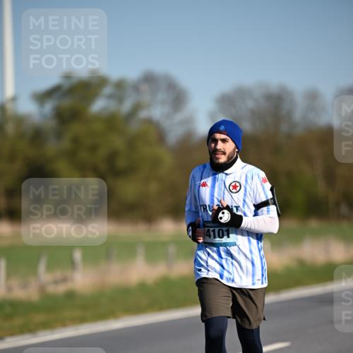 06.04.2025 - 44. Internationalen Wilhelmsburger Insellauf Dr. Thomas Lammeyer http://msf.ph/oto/7563095 06.04.2025 09:38:03 Laufen 4101 meine-sportfotos.de