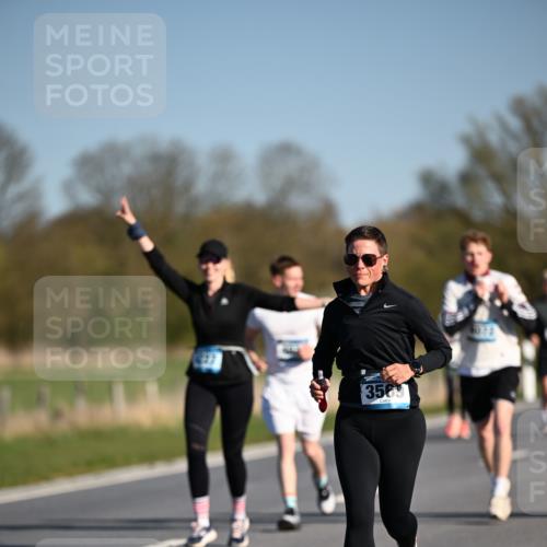 06.04.2025 - 44. Internationalen Wilhelmsburger Insellauf Dr. Thomas Lammeyer http://msf.ph/oto/7563152 06.04.2025 09:38:07 Laufen 3569 meine-sportfotos.de
