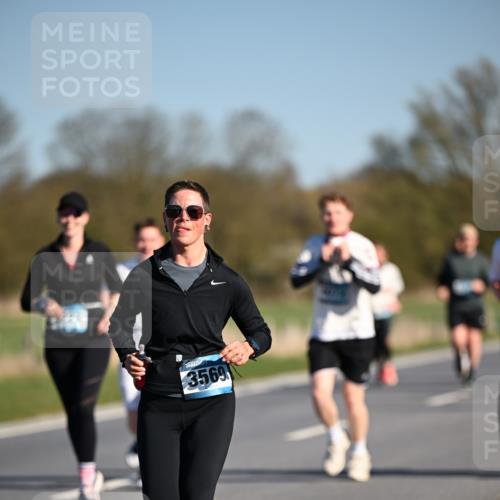 06.04.2025 - 44. Internationalen Wilhelmsburger Insellauf Dr. Thomas Lammeyer http://msf.ph/oto/7563171 06.04.2025 09:38:08 Laufen 3569 meine-sportfotos.de