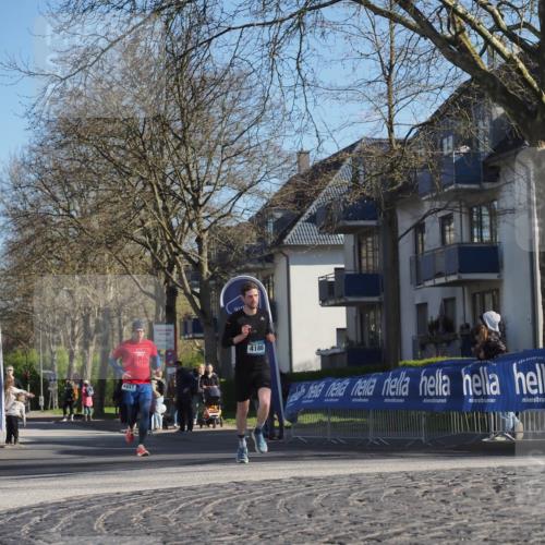 06.04.2025 - 44. Internationalen Wilhelmsburger Insellauf Luisa Fischer http://msf.ph/oto/7563212 06.04.2025 10:33:09 Ziel 4531, 4186 meine-sportfotos.de