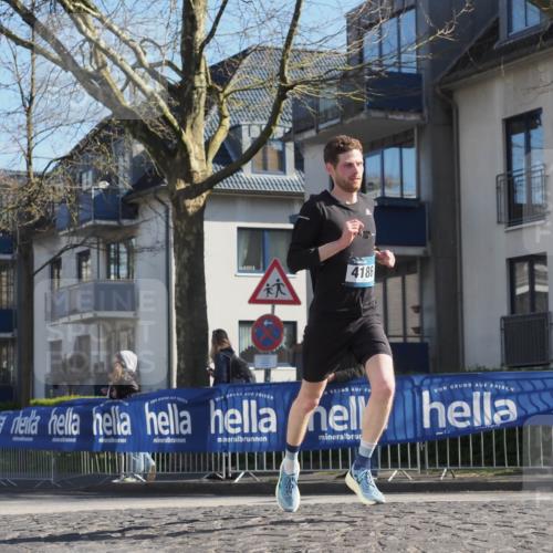 06.04.2025 - 44. Internationalen Wilhelmsburger Insellauf Luisa Fischer http://msf.ph/oto/7563246 06.04.2025 10:33:11 Ziel 4186 meine-sportfotos.de