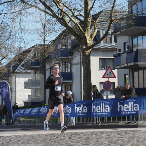 06.04.2025 - 44. Internationalen Wilhelmsburger Insellauf Luisa Fischer http://msf.ph/oto/7563281 06.04.2025 10:33:17 Ziel 3177 meine-sportfotos.de
