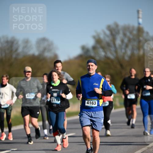 06.04.2025 - 44. Internationalen Wilhelmsburger Insellauf Dr. Thomas Lammeyer http://msf.ph/oto/7563283 06.04.2025 09:38:14 Laufen 4163 meine-sportfotos.de