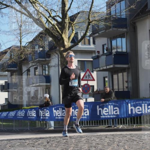 06.04.2025 - 44. Internationalen Wilhelmsburger Insellauf Luisa Fischer http://msf.ph/oto/7563294 06.04.2025 10:33:17 Ziel 3177 meine-sportfotos.de