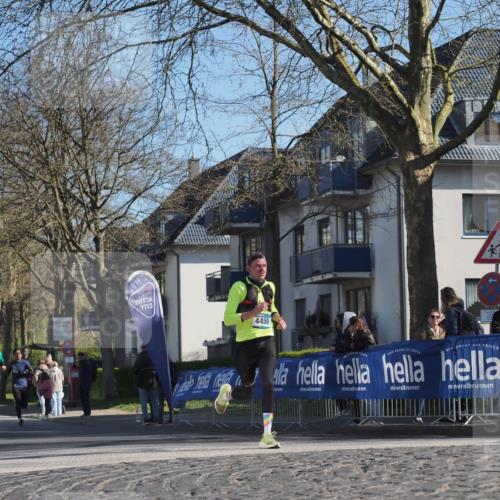 06.04.2025 - 44. Internationalen Wilhelmsburger Insellauf Luisa Fischer http://msf.ph/oto/7563405 06.04.2025 10:33:35 Ziel 3826, 4455 meine-sportfotos.de