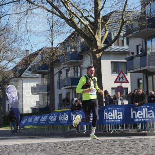 06.04.2025 - 44. Internationalen Wilhelmsburger Insellauf Luisa Fischer http://msf.ph/oto/7563422 06.04.2025 10:33:36 Ziel 4455 meine-sportfotos.de