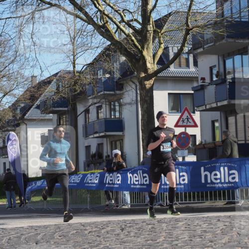 06.04.2025 - 44. Internationalen Wilhelmsburger Insellauf Luisa Fischer http://msf.ph/oto/7563519 06.04.2025 10:33:55 Ziel 04, 3356 meine-sportfotos.de