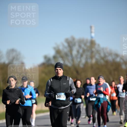 06.04.2025 - 44. Internationalen Wilhelmsburger Insellauf Dr. Thomas Lammeyer http://msf.ph/oto/7563562 06.04.2025 09:38:29 Laufen 5072 meine-sportfotos.de