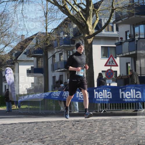06.04.2025 - 44. Internationalen Wilhelmsburger Insellauf Luisa Fischer http://msf.ph/oto/7563571 06.04.2025 10:34:00 Ziel 13, 3015, 3749 meine-sportfotos.de