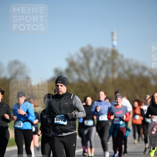 06.04.2025 - 44. Internationalen Wilhelmsburger Insellauf Dr. Thomas Lammeyer http://msf.ph/oto/7563573 06.04.2025 09:38:30 Laufen 785, 5072 meine-sportfotos.de