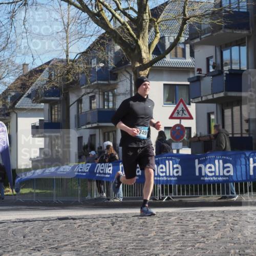 06.04.2025 - 44. Internationalen Wilhelmsburger Insellauf Luisa Fischer http://msf.ph/oto/7563574 06.04.2025 10:34:01 Ziel 749 meine-sportfotos.de