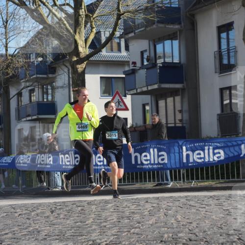 06.04.2025 - 44. Internationalen Wilhelmsburger Insellauf Luisa Fischer http://msf.ph/oto/7563599 06.04.2025 10:34:04 Ziel 4469, 3015 meine-sportfotos.de