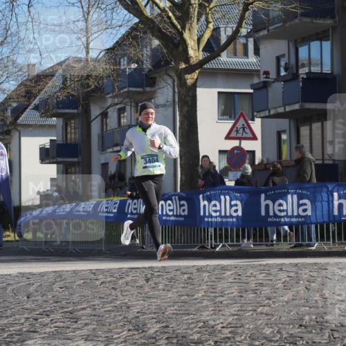 06.04.2025 - 44. Internationalen Wilhelmsburger Insellauf Luisa Fischer http://msf.ph/oto/7563613 06.04.2025 10:34:09 Ziel 3404 meine-sportfotos.de