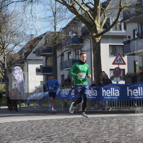 06.04.2025 - 44. Internationalen Wilhelmsburger Insellauf Luisa Fischer http://msf.ph/oto/7563645 06.04.2025 10:34:12 Ziel 4294 meine-sportfotos.de