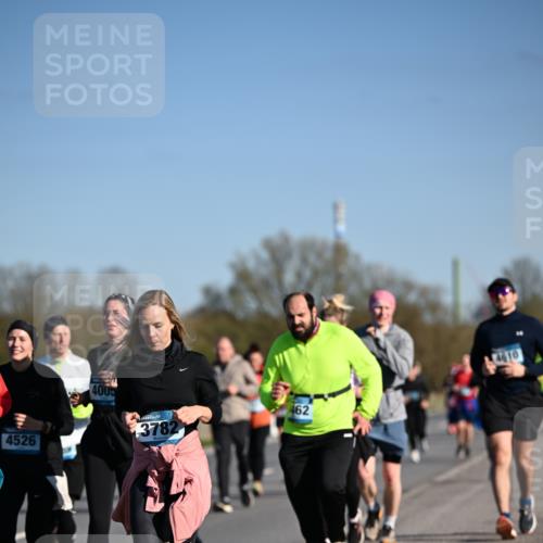 06.04.2025 - 44. Internationalen Wilhelmsburger Insellauf Dr. Thomas Lammeyer http://msf.ph/oto/7563657 06.04.2025 09:38:36 Laufen 4526, 4005, 13782, 462, 4610 meine-sportfotos.de