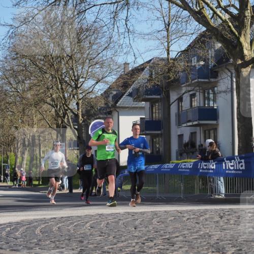 06.04.2025 - 44. Internationalen Wilhelmsburger Insellauf Luisa Fischer http://msf.ph/oto/7563719 06.04.2025 10:34:29 Ziel 4152, 3183, 4616 meine-sportfotos.de