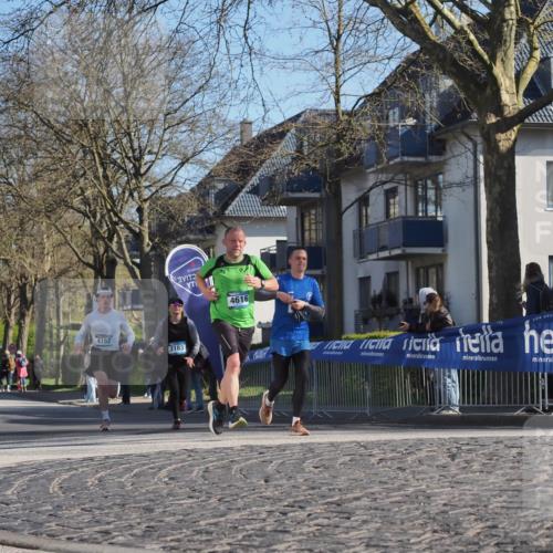 06.04.2025 - 44. Internationalen Wilhelmsburger Insellauf Luisa Fischer http://msf.ph/oto/7563726 06.04.2025 10:34:29 Ziel 4152, 3183, 4616 meine-sportfotos.de