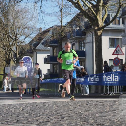 06.04.2025 - 44. Internationalen Wilhelmsburger Insellauf Luisa Fischer http://msf.ph/oto/7563742 06.04.2025 10:34:30 Ziel 4152, 3183, 4616 meine-sportfotos.de