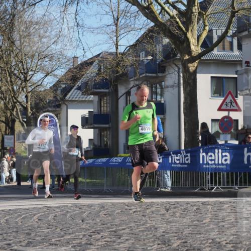 06.04.2025 - 44. Internationalen Wilhelmsburger Insellauf Luisa Fischer http://msf.ph/oto/7563745 06.04.2025 10:34:30 Ziel 4152, 317, 4616 meine-sportfotos.de