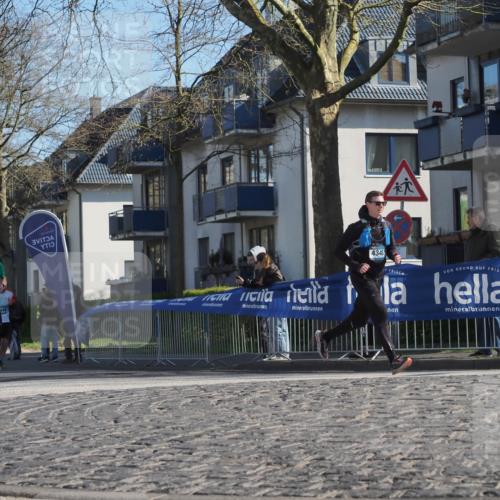 06.04.2025 - 44. Internationalen Wilhelmsburger Insellauf Luisa Fischer http://msf.ph/oto/7563794 06.04.2025 10:34:41 Ziel 3777, 2, 4346 meine-sportfotos.de
