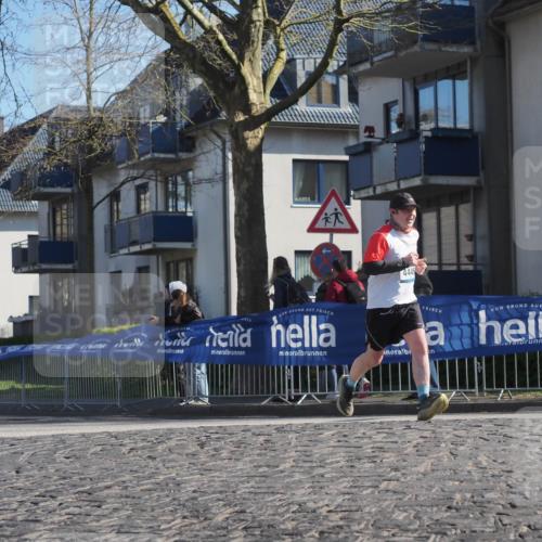 06.04.2025 - 44. Internationalen Wilhelmsburger Insellauf Luisa Fischer http://msf.ph/oto/7563846 06.04.2025 10:34:45 Ziel 4449 meine-sportfotos.de