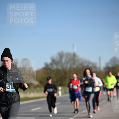 06.04.2025 - 44. Internationalen Wilhelmsburger Insellauf Dr. Thomas Lammeyer http://msf.ph/oto/7563851 06.04.2025 09:38:45 Laufen 338 meine-sportfotos.de