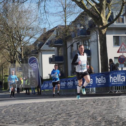 06.04.2025 - 44. Internationalen Wilhelmsburger Insellauf Luisa Fischer http://msf.ph/oto/7563938 06.04.2025 10:35:03 Ziel 3806, 5029, 3463 meine-sportfotos.de