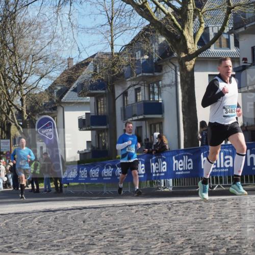 06.04.2025 - 44. Internationalen Wilhelmsburger Insellauf Luisa Fischer http://msf.ph/oto/7563955 06.04.2025 10:35:04 Ziel 3806, 3463, 5029 meine-sportfotos.de
