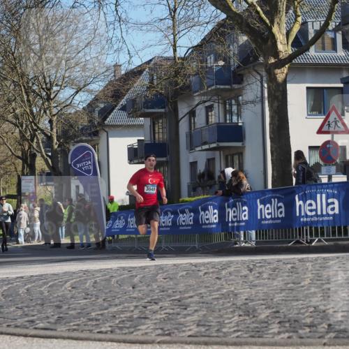 06.04.2025 - 44. Internationalen Wilhelmsburger Insellauf Luisa Fischer http://msf.ph/oto/7563989 06.04.2025 10:35:14 Ziel 3049 meine-sportfotos.de