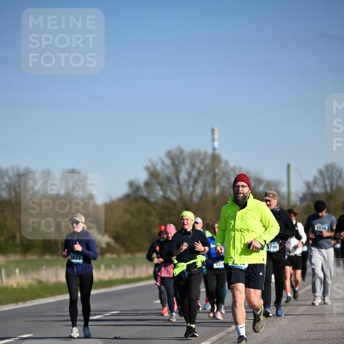 06.04.2025 - 44. Internationalen Wilhelmsburger Insellauf Dr. Thomas Lammeyer http://msf.ph/oto/7563999 06.04.2025 09:38:51 Laufen 3622, 3799, 5014 meine-sportfotos.de