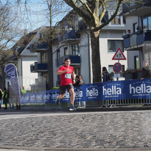 06.04.2025 - 44. Internationalen Wilhelmsburger Insellauf Luisa Fischer http://msf.ph/oto/7564000 06.04.2025 10:35:15 Ziel 3049 meine-sportfotos.de