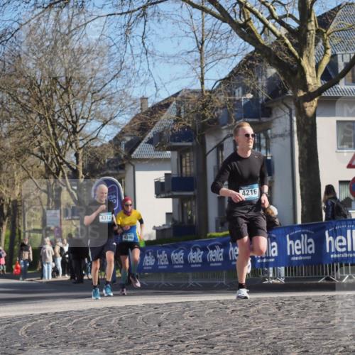 06.04.2025 - 44. Internationalen Wilhelmsburger Insellauf Luisa Fischer http://msf.ph/oto/7564129 06.04.2025 10:35:31 Ziel 4312, 4216, 4396 meine-sportfotos.de