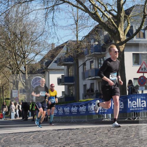 06.04.2025 - 44. Internationalen Wilhelmsburger Insellauf Luisa Fischer http://msf.ph/oto/7564137 06.04.2025 10:35:31 Ziel 4312, 4396, 4216 meine-sportfotos.de