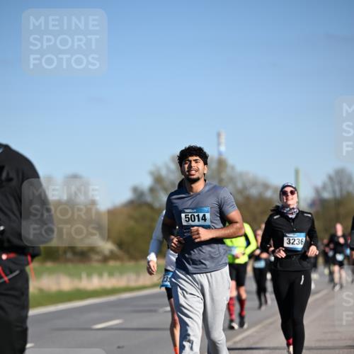 06.04.2025 - 44. Internationalen Wilhelmsburger Insellauf Dr. Thomas Lammeyer http://msf.ph/oto/7564147 06.04.2025 09:38:59 Laufen 5014, 3236 meine-sportfotos.de