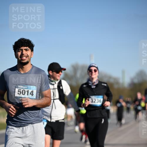 06.04.2025 - 44. Internationalen Wilhelmsburger Insellauf Dr. Thomas Lammeyer http://msf.ph/oto/7564193 06.04.2025 09:39:01 Laufen 5014, 3236 meine-sportfotos.de