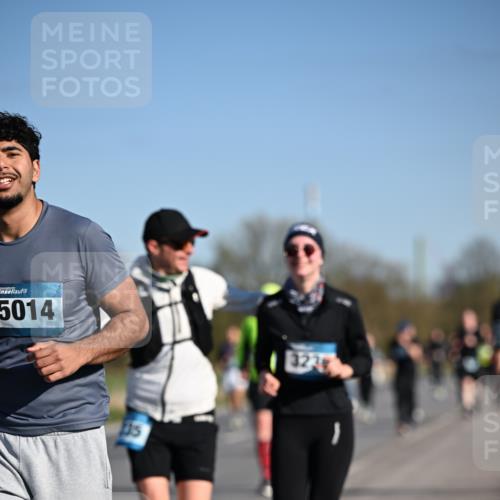 06.04.2025 - 44. Internationalen Wilhelmsburger Insellauf Dr. Thomas Lammeyer http://msf.ph/oto/7564202 06.04.2025 09:39:01 Laufen 5014, 115, 323 meine-sportfotos.de