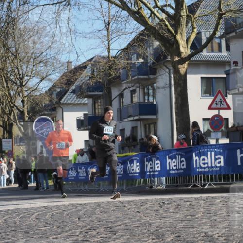 06.04.2025 - 44. Internationalen Wilhelmsburger Insellauf Luisa Fischer http://msf.ph/oto/7564206 06.04.2025 10:35:43 Ziel 3580, 4124 meine-sportfotos.de