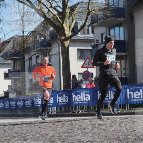 06.04.2025 - 44. Internationalen Wilhelmsburger Insellauf Luisa Fischer http://msf.ph/oto/7564239 06.04.2025 10:35:45 Ziel 3580, 4124, 10 meine-sportfotos.de