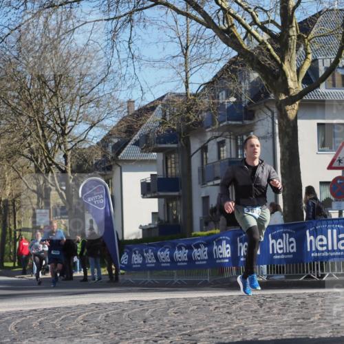 06.04.2025 - 44. Internationalen Wilhelmsburger Insellauf Luisa Fischer http://msf.ph/oto/7564302 06.04.2025 10:35:55 Ziel 3944, 3832 meine-sportfotos.de
