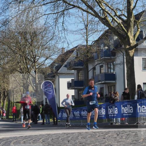 06.04.2025 - 44. Internationalen Wilhelmsburger Insellauf Luisa Fischer http://msf.ph/oto/7564337 06.04.2025 10:35:58 Ziel 3602, 4120, 3944 meine-sportfotos.de