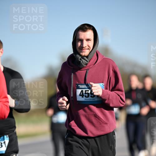 06.04.2025 - 44. Internationalen Wilhelmsburger Insellauf Dr. Thomas Lammeyer http://msf.ph/oto/7564386 06.04.2025 09:39:17 Laufen 1, 459 meine-sportfotos.de