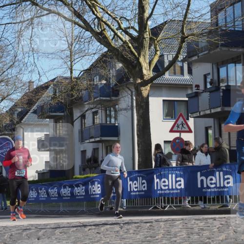 06.04.2025 - 44. Internationalen Wilhelmsburger Insellauf Luisa Fischer http://msf.ph/oto/7564393 06.04.2025 10:36:00 Ziel 3602, 2944 meine-sportfotos.de
